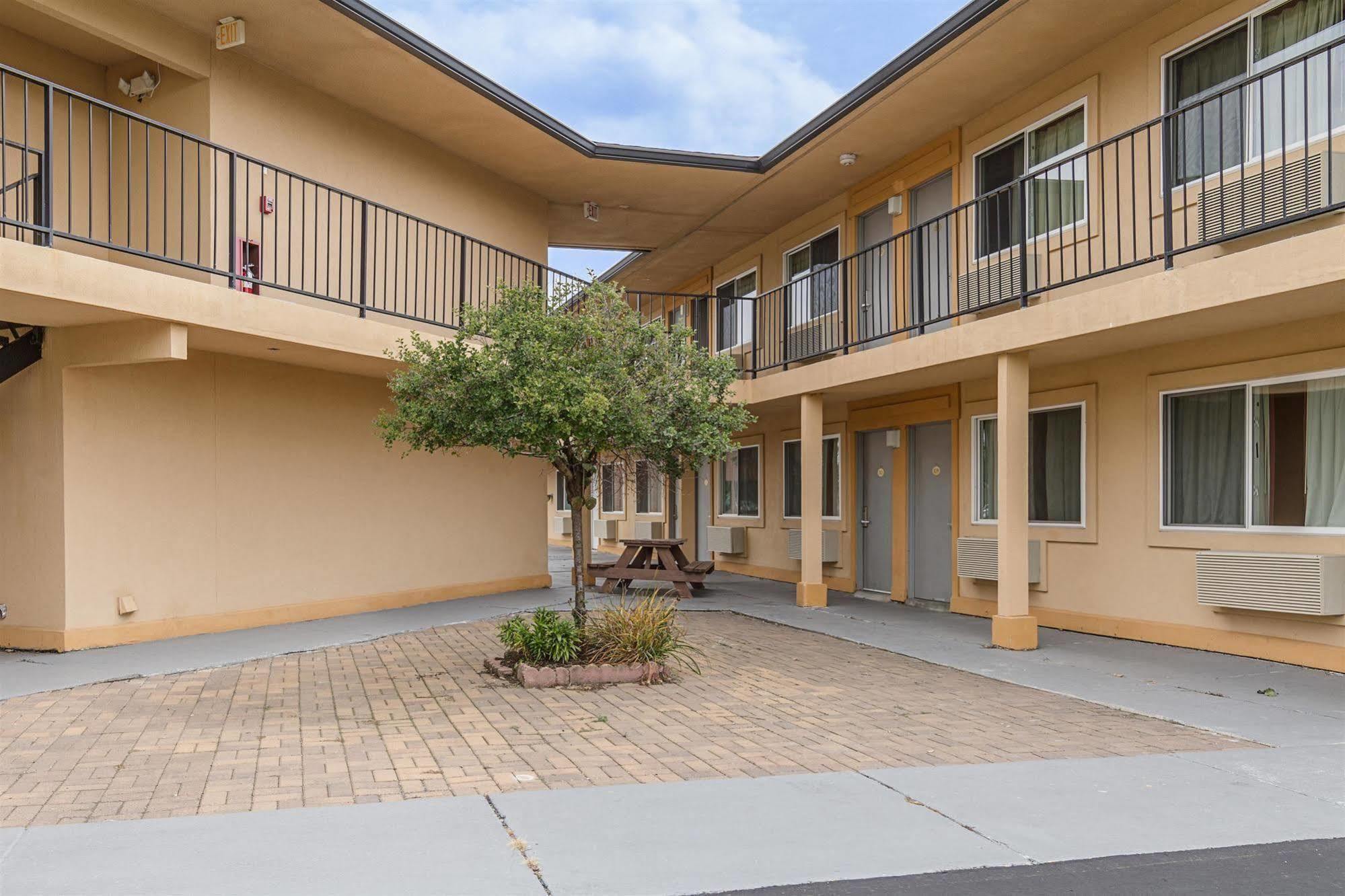 Motel 6-Oshkosh, WI Exterior foto