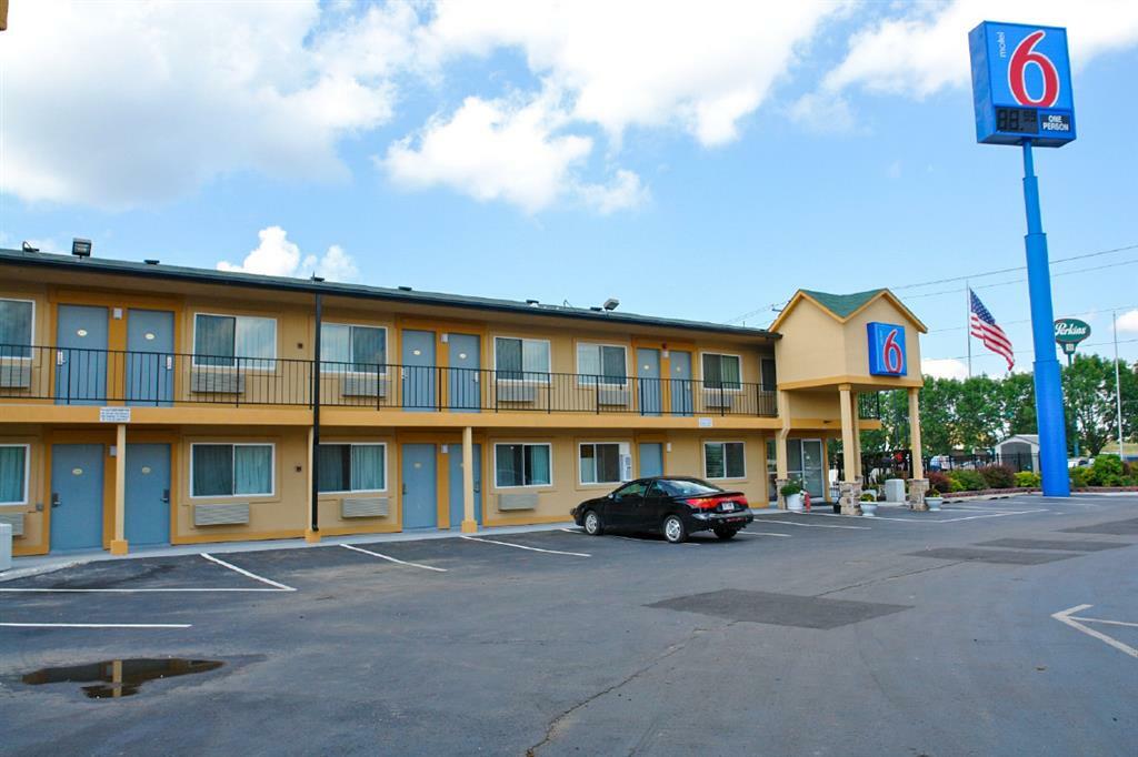 Motel 6-Oshkosh, WI Exterior foto